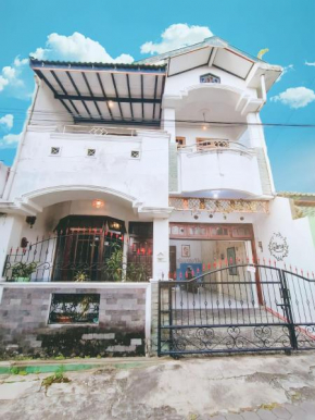 Glory Homestay